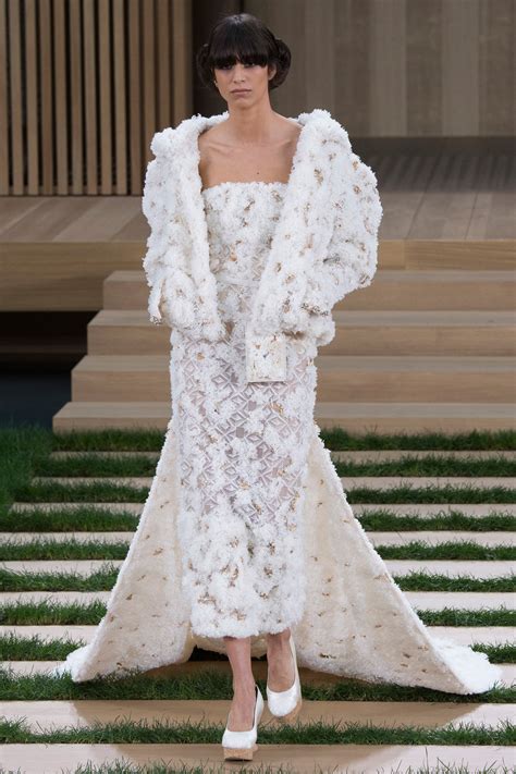 chanel sposa 2016|Chanel fashion 2016.